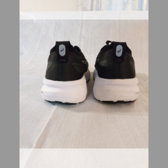 Asics Gel Kayano 31 - Picture 2 of 15